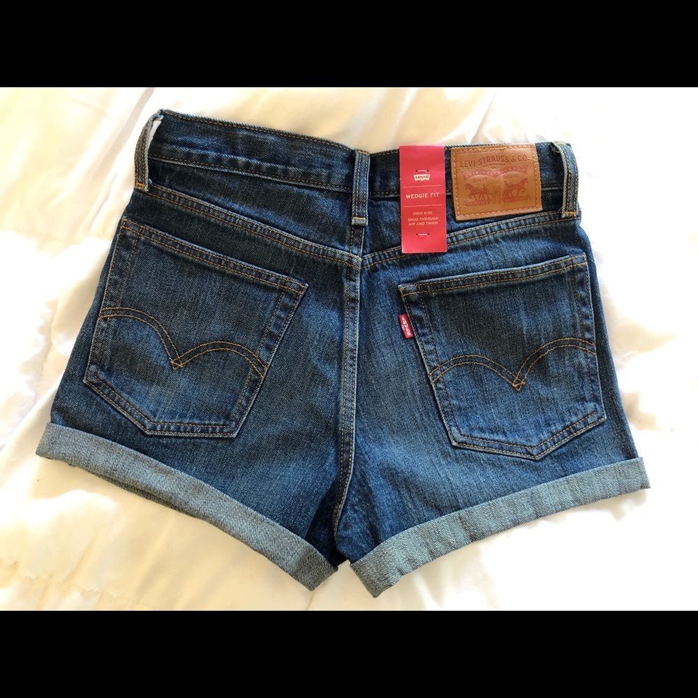 Levi’s shorts